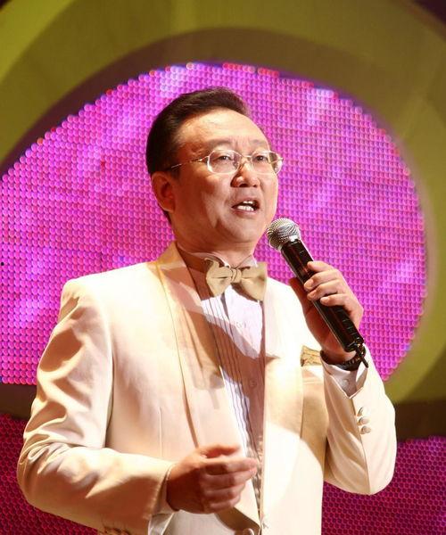 网友见面爆料蒋大为视频,网友见面爆料背后的真相揭秘  第3张